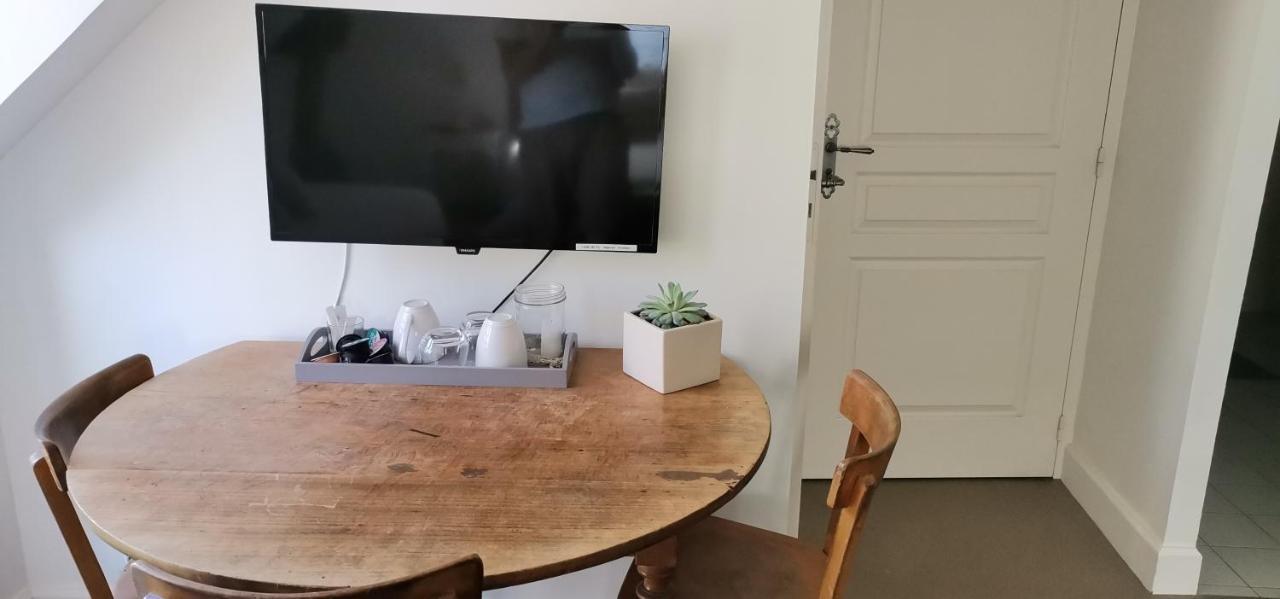 Brissac-Quince La Demeure Du Goupil B&B 외부 사진